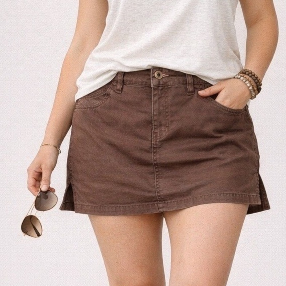 Gloria Vanderbilt Womens Brown‎ Skort Size 12 Mini Skirt Shorts Side Slit Casual